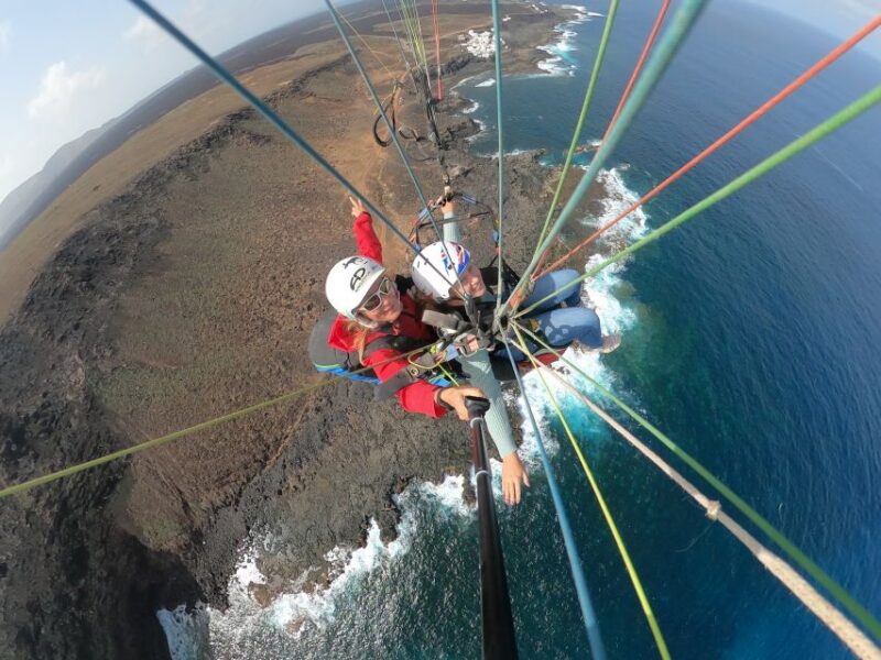 Lanzarote: Tandem Paragliding - Soaring Over Natural Cliffs