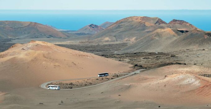 Lanzarote: Timanfaya National Park & La Geria Tour - Geothermal Demonstrations in Timanfaya