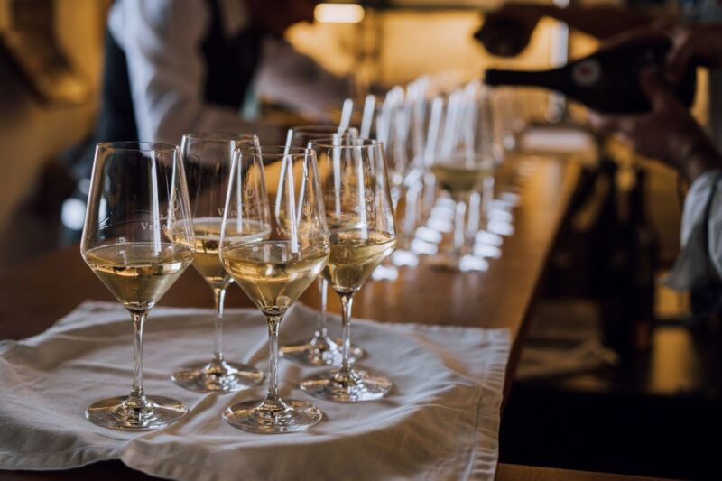 Lanzarote: Vineyard Tour With Wine and Chocolate Tasting - Accessibility and Cancellation