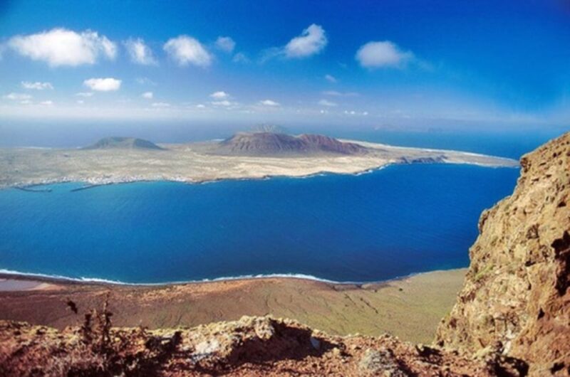 Lanzarote: Volcanic Landscapes Tour With Panoramic Views - Cueva De Los Verdes