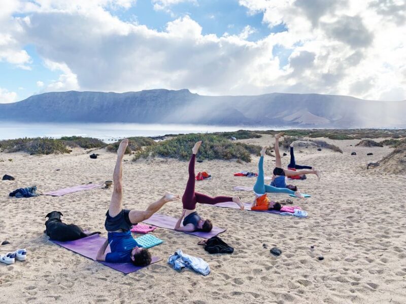 Lanzarote: Volcanic Yoga Session With Ocean Views - Key Points