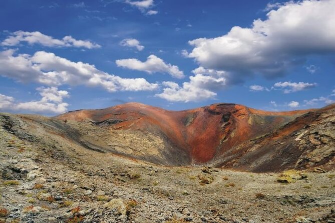 Lanzarote Volcanoes Tour Departing From Fuerteventura - Traveler Feedback and Experiences