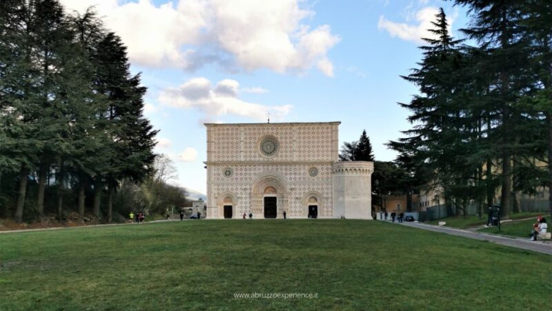LAquila of the Mysteries: 3-Hour Walking Tour (from Rome) - Price and Duration
