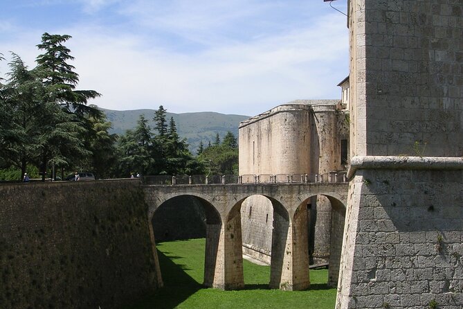 LAquila of the Mysteries (Private Tour) - Host Insights