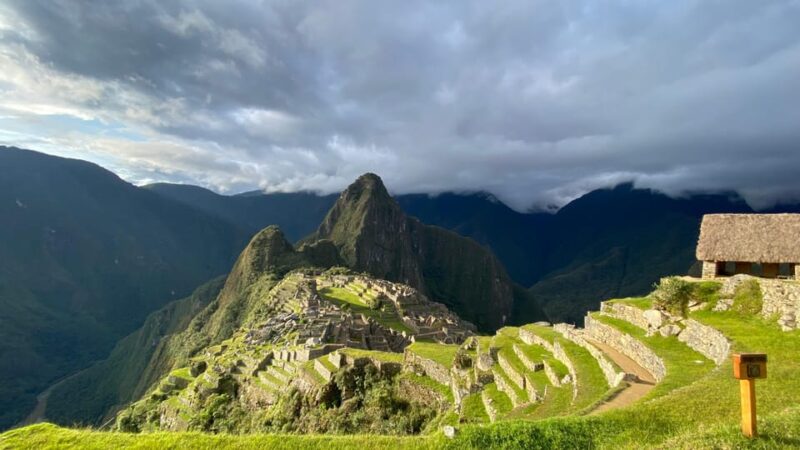 LARES TRAIL TO MACHUPICCHU 4 DAYS ALL INCLUDED. - Inclusions and Equipment