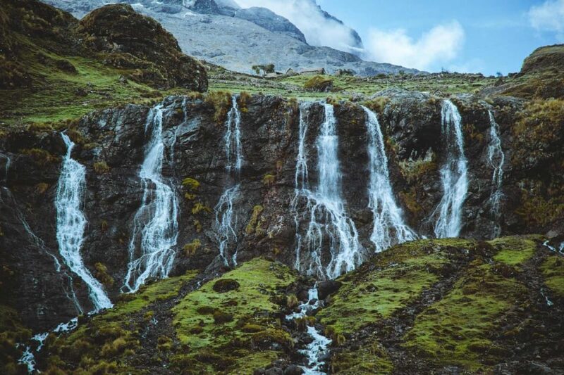 Lares Trek to Machu Picchu 4 DAYS - Included Meals and Services