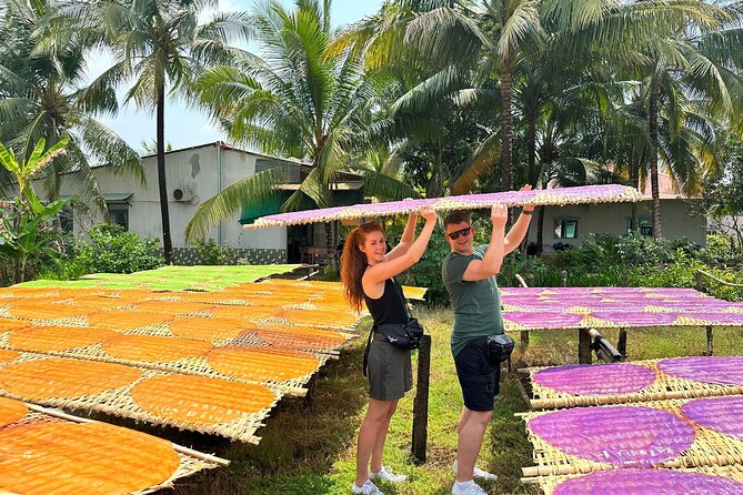 Largest Floating Market, Wild Small Canal System & Organic Cocoa - Highlights of the Tour