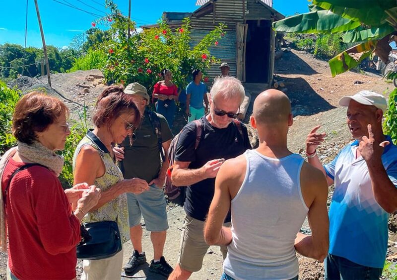 Larimar Mine and Playa Paraiso Beach Day Trip - Cancellation and Booking