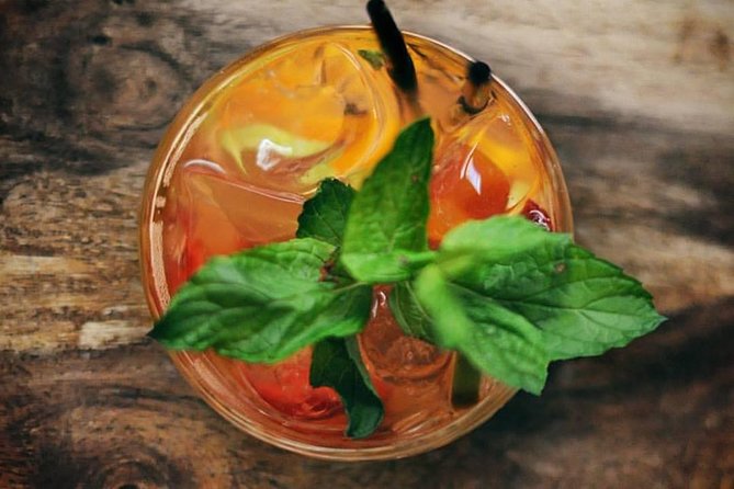 Larnaca Shake N Make: Cypriot Flavours Cocktail Making Class 3hrs - Key Points