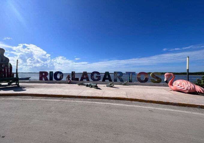 Las Coloradas: Tour to the Pink Salt Lake and Rio Lagartos - Tour Inclusions