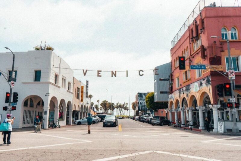 LA's Iconic Gems: Half-Day Star-Studded Adventure - Key Points