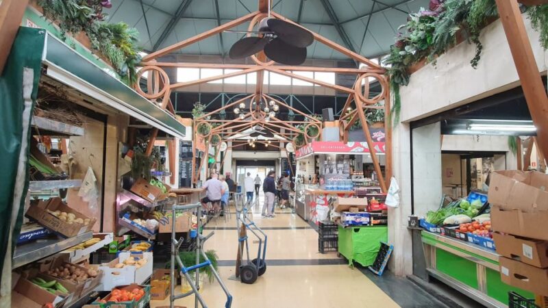 Las Palmas: Beach Promenade Self-guided Walk - Booking Information