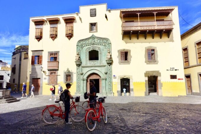 Las Palmas De Gran Canaria: Guided City Tour by Bike - Visitor Requirements