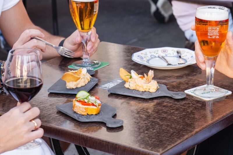 Las Palmas: Gourmet Tapas and Wine Tour in the Old Town - Culinary Experience