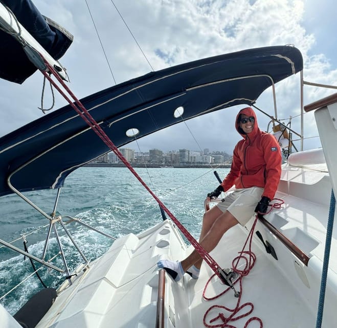 Las Palmas: Learn to Sail With Our Sailboat. - Key Points