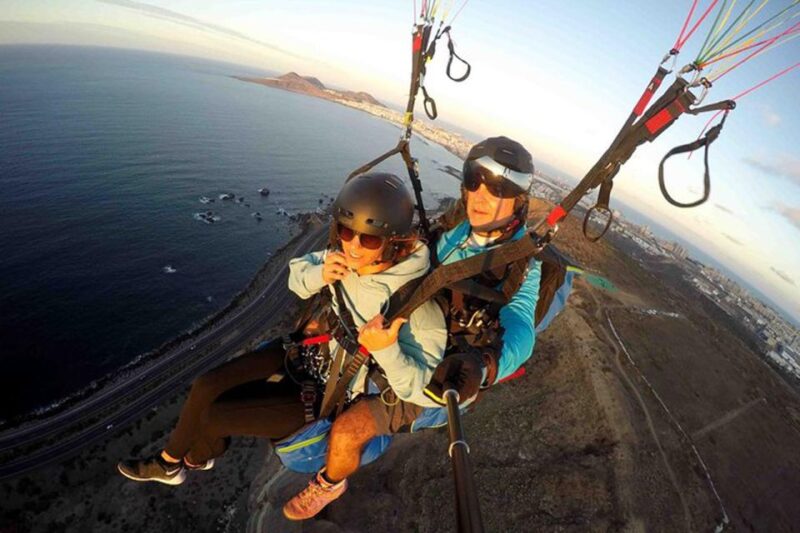 Las Palmas: Paragliding Tandem Flight With Instructor - Key Points