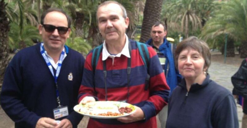 Las Palmas: Private Old City Guided Walking Tour With Tapas - Tour Experience and Highlights