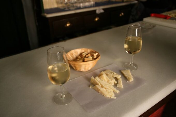 Las Palmas: Tapas and Drinks in the Beauty of the Old City - Frequently Asked Questions