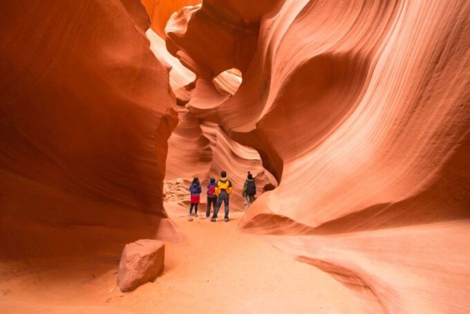 Las Vegas: 3-Day Guided Tour of 7 Southwest Parks With Hotel - Customer Reviews and Feedback