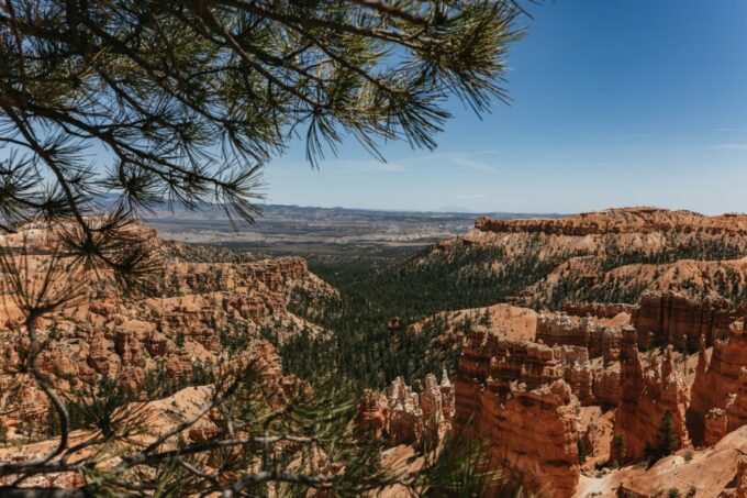Las Vegas: Bryce and Zion National Parks Tour With Lunch - Departure From Treasure Island