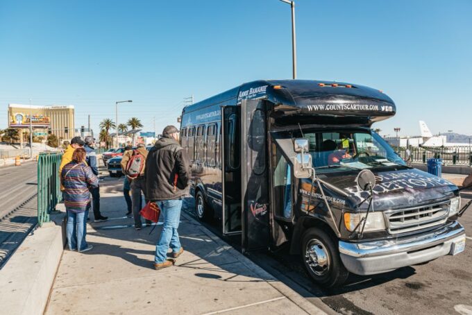 Las Vegas: Car Showrooms and Restoration Shops Tour - Las Vegas Landmarks