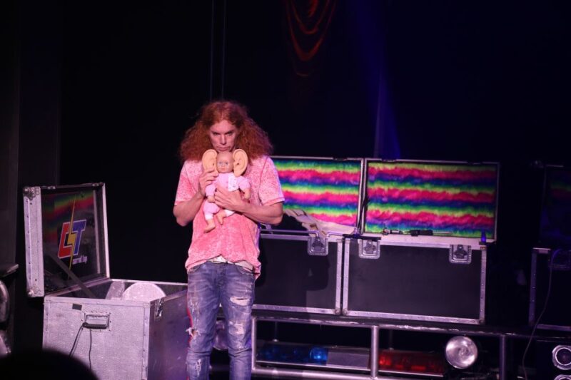 Las Vegas: Carrot Top at Luxor Hotel & Casino - Show Description