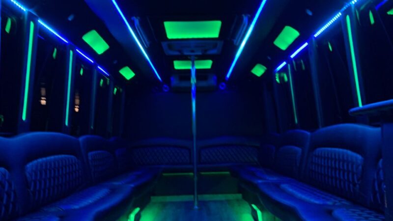Las Vegas: Country Bar Crawl by Party Bus W/ Mixed Drinks - Important Information