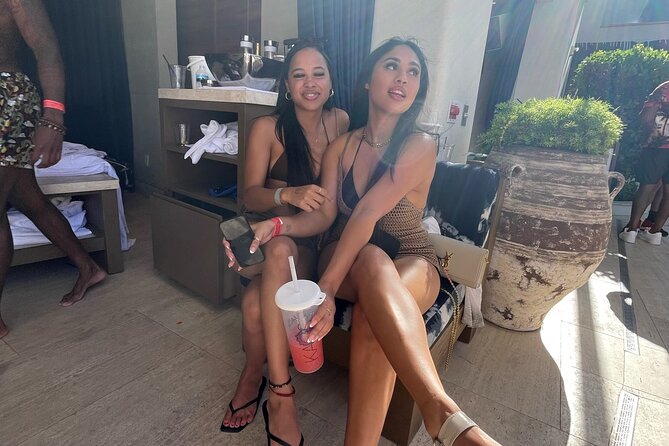 Las Vegas EDM Pool Crawl BYOB Party Bus Experience - Key Points