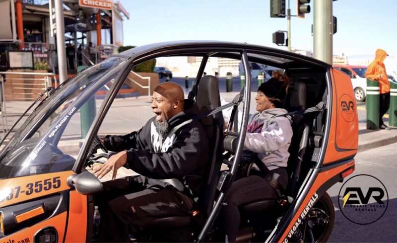Las Vegas: Electric Vegas Rentals on the Las Vegas Strip - Vehicle Features and Experience