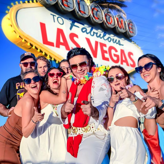 Las Vegas: Elvis Wedding With Las Vegas Sign Photos Included - Photography and Prop Opportunities