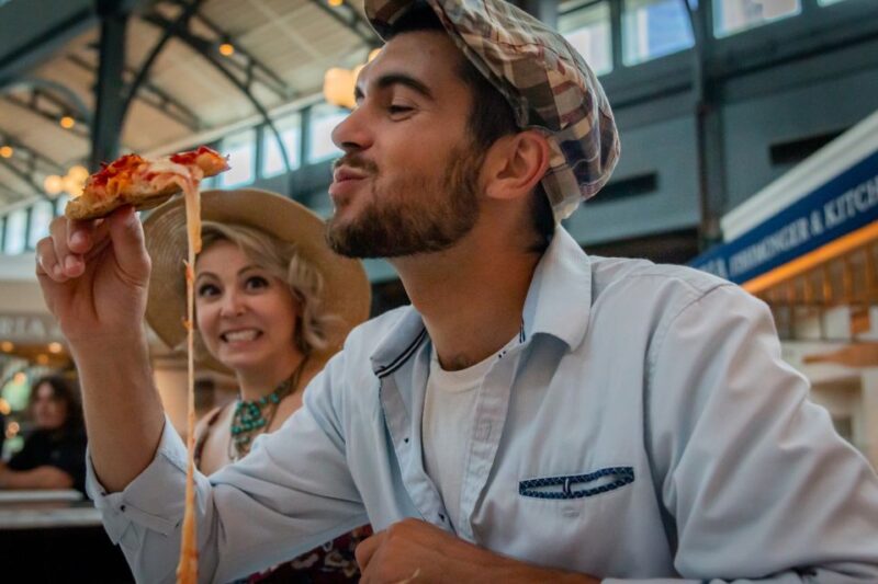 Las Vegas: Foodie Walking Tour on the Strip With Tastings - Guided Walking Experience