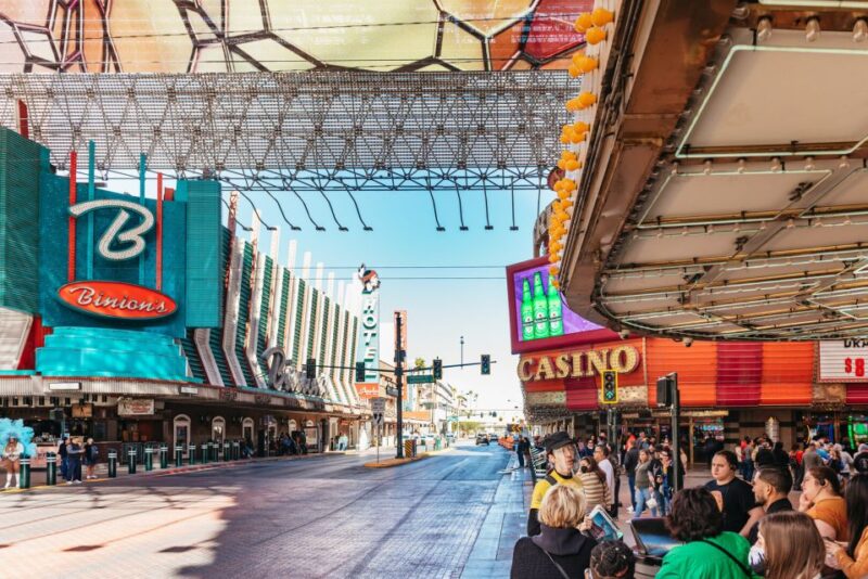 Las Vegas: Fremont Street Walking Tour - Tour Highlights