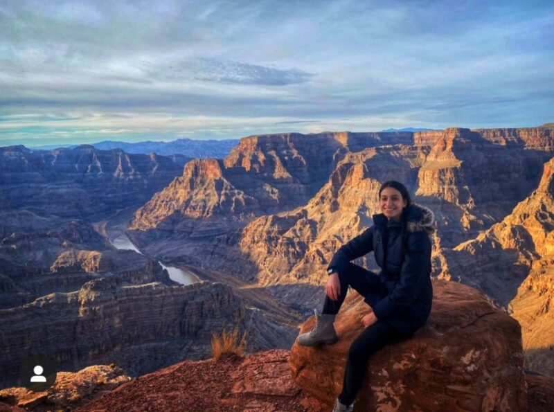 Las Vegas: Grand Canyon, Hoover Dam & 7 Magic Mountains Tour - Transportation and Pickup Details