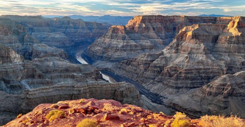 Las Vegas: Grand Canyon Trip + Las Vegas City Tour - Dolan Spring and Joshua Tree