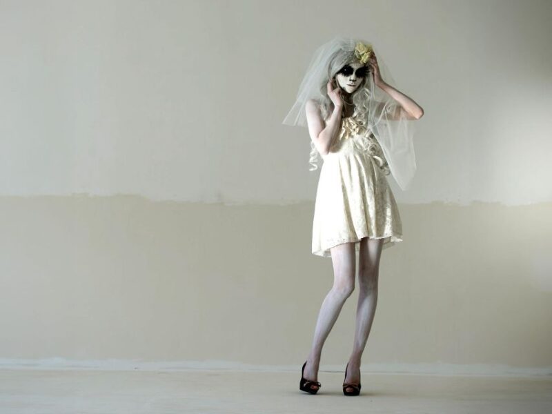 Las Vegas: Haunted House Wedding Ceremony + Photography - Venue and Accessibility