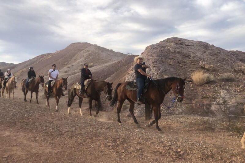 Las Vegas: Horseback Riding With Breakfast - Meeting Point and Requirements