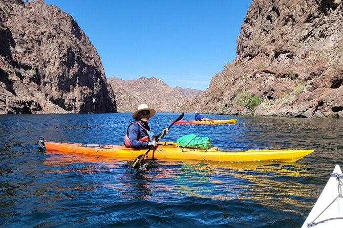 Las Vegas Kayak TOUR to the Emerald Cave - Exploring the Emerald Cave