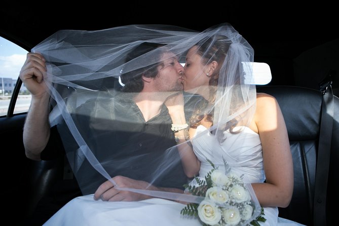 Las Vegas Limousine Wedding Ceremony - Key Points