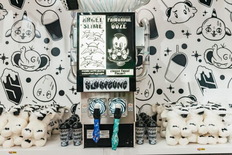 Las Vegas: Meow Wolfs Omega Mart VIP Ticket With Inclusions - Immersive Storytelling Art
