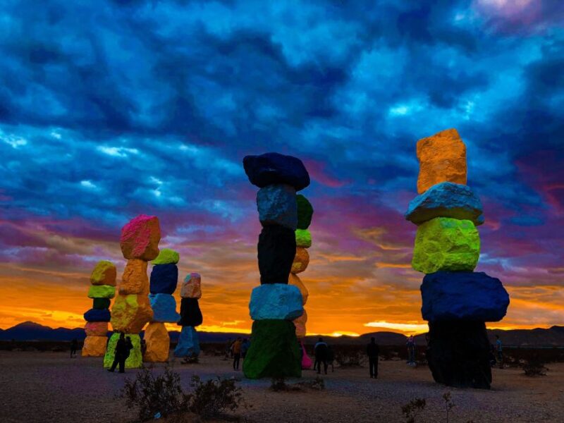 Las Vegas: Mojave Desert, 7 Magic Mountains, Vegas Sign Tour - Experience Highlights