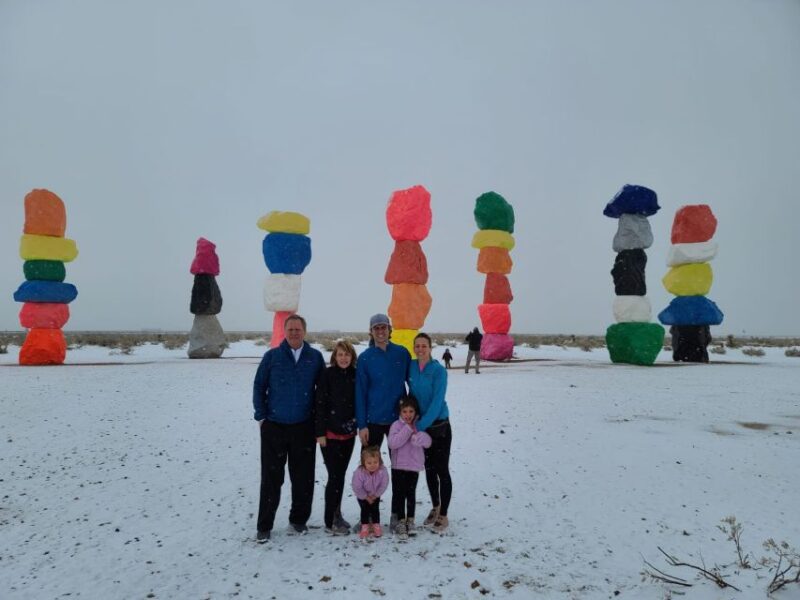 Las Vegas: Mojave, Red Rock Sign and 7 Magic Mountains Tour - Itinerary Details