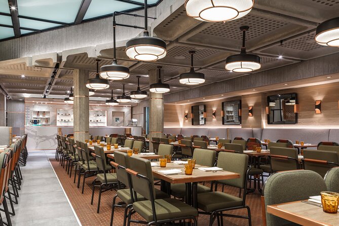 Las Vegas Night Flight With Dinner at Matteo Ristorante - Inclusions and Exclusions