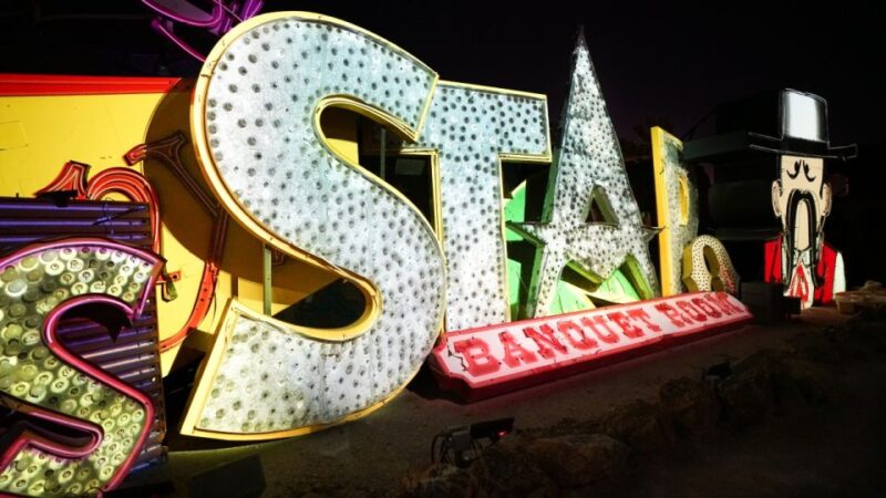 Las Vegas: Night Helicopter Flight and Neon Museum Tour - Customer Reviews and Ratings
