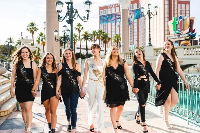 Las Vegas: Personal Travel & Vacation Photographer - Meeting and Organization