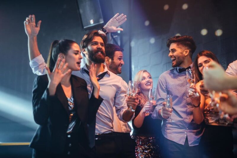 Las Vegas Private Party Bus Club Crawl - Experience and Highlights