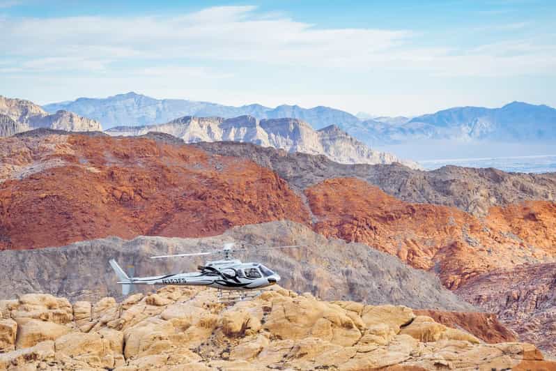Las Vegas: Red Rock Canyon and Vegas Strip Helicopter Tour - Itinerary Highlights