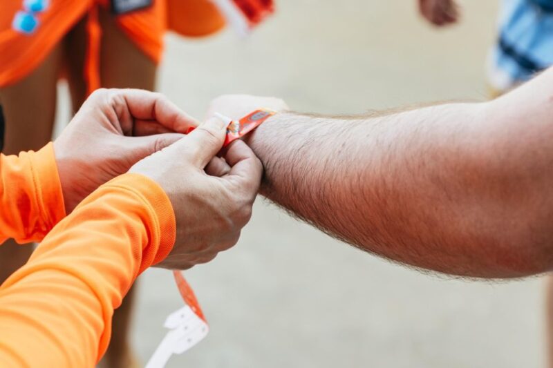 Las Vegas Strip: 3-Stop Pool Party Crawl With Party Bus - Experience Highlights