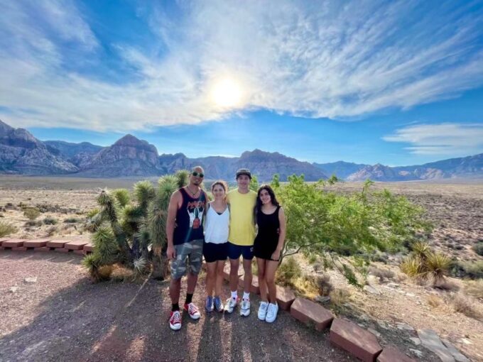 Las Vegas: Sunset Hike and Photography Tour Near Red Rock - What to Bring