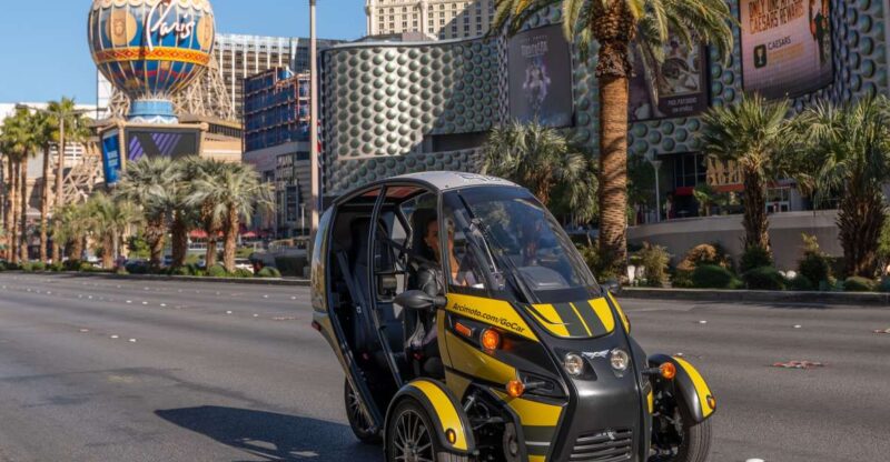 Las Vegas: Talking GoCar 1 Hour Las Vegas Strip Tour - Wheelchair Accessibility and Private Groups