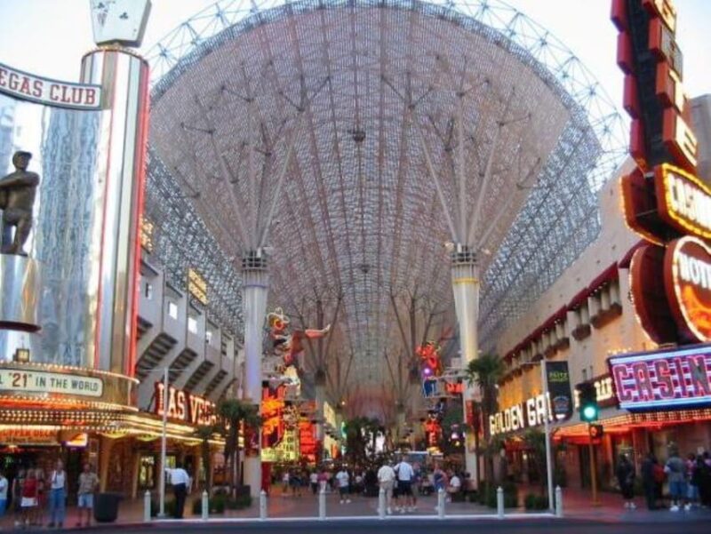 Las Vegas: The Price Of History And Car Crazies - Memorabilia Shopping Extravaganza